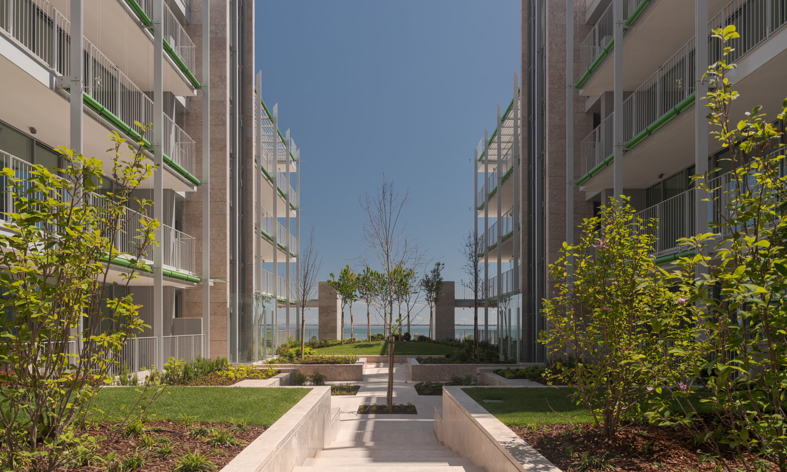 parallax background image