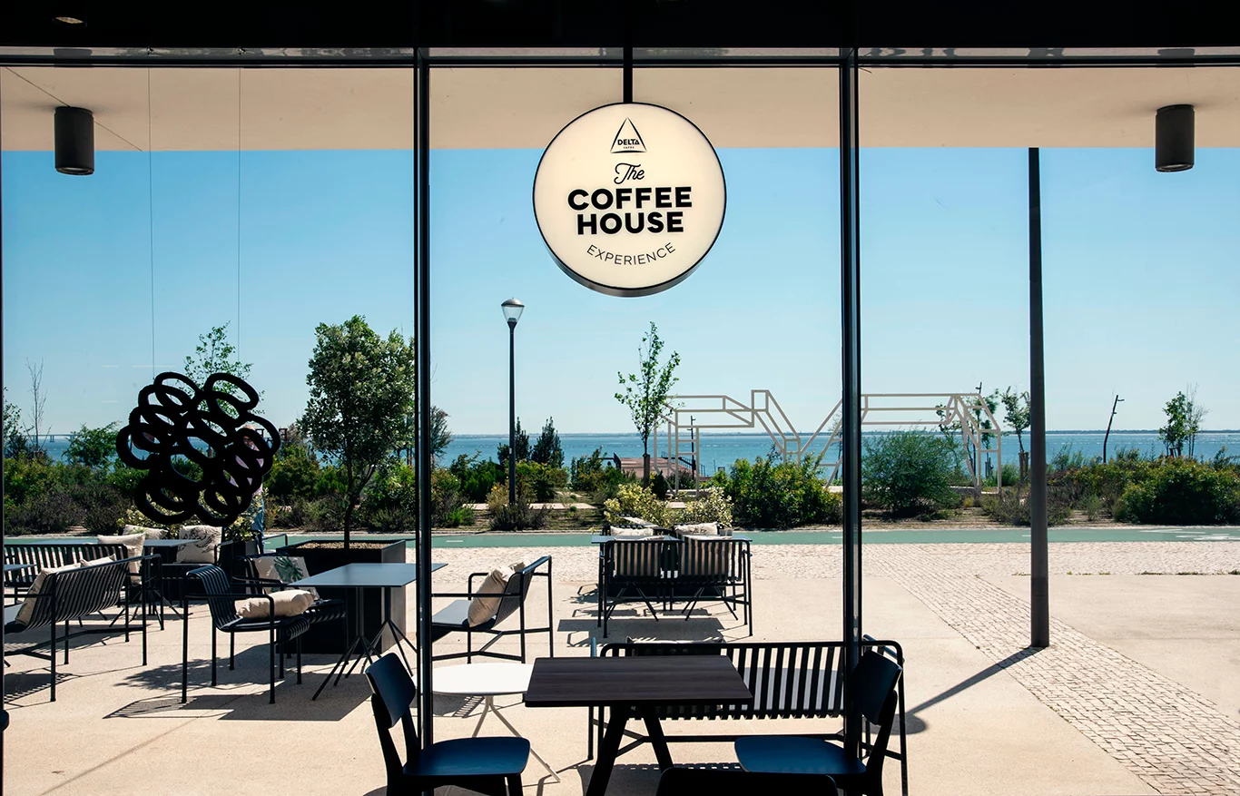 parallax background image