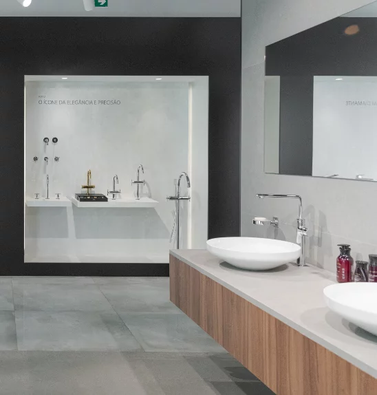 First showroom in Portugal