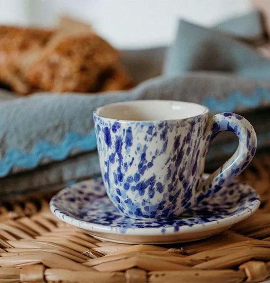 庆祝接待的喜悦