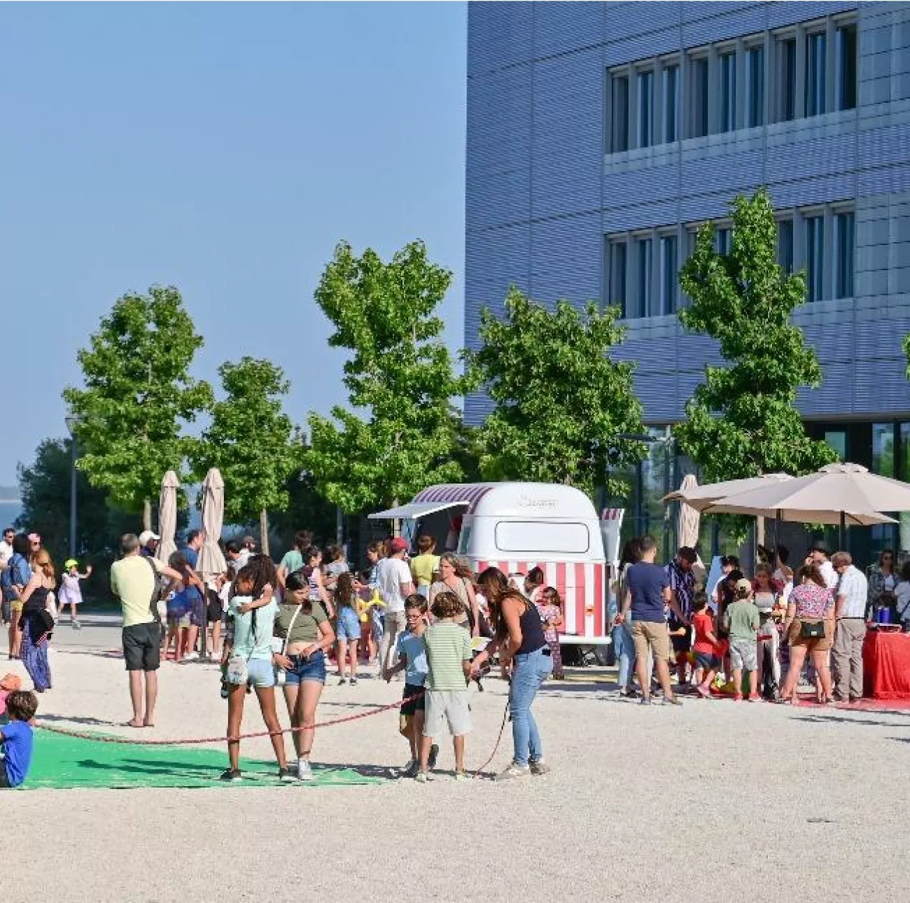 Для тех, кто посещает